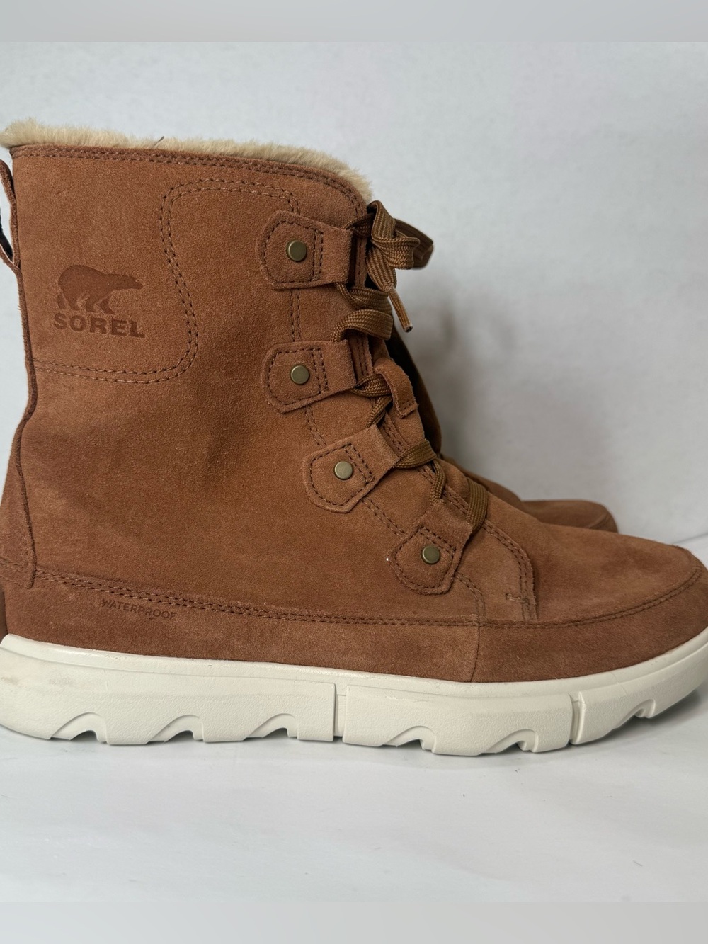 Sorel Womens Joan Explorer II Waterproof Lace Sneaker Boots sz 9.5 EUC - Picture 4 of 12